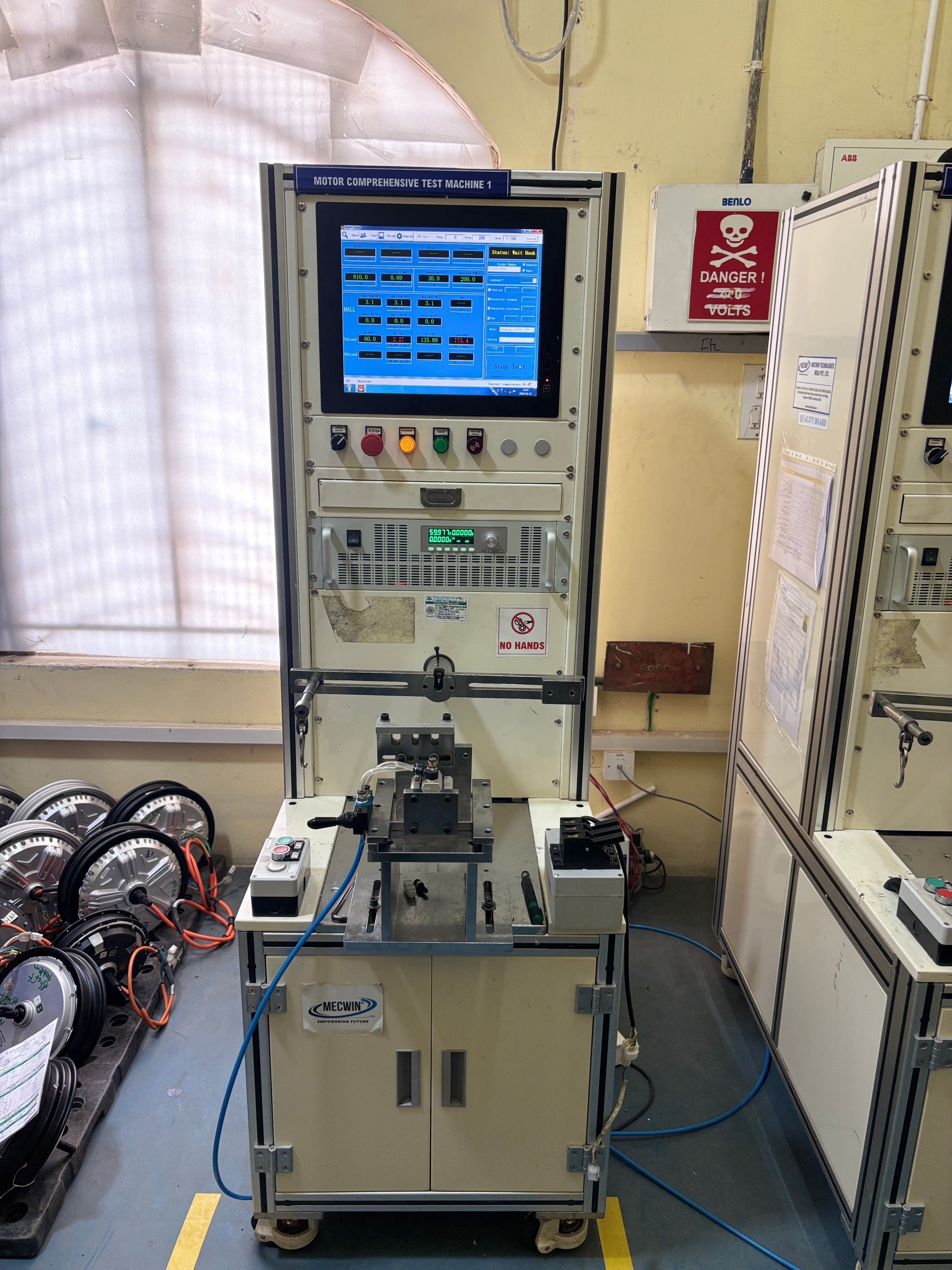 Motor comprehensive testing machine for electrical and mechanical validation